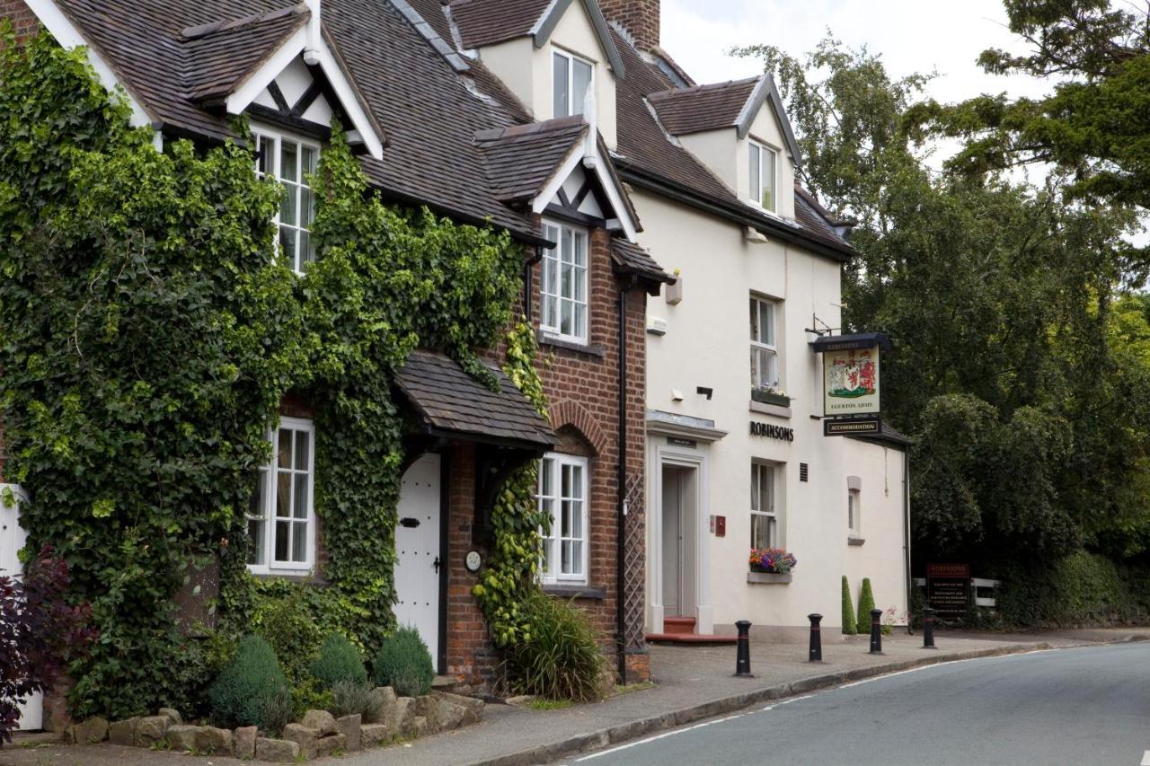 The Egerton Arms Astbury Hotel คองเกิลตัน ภายนอก รูปภาพ