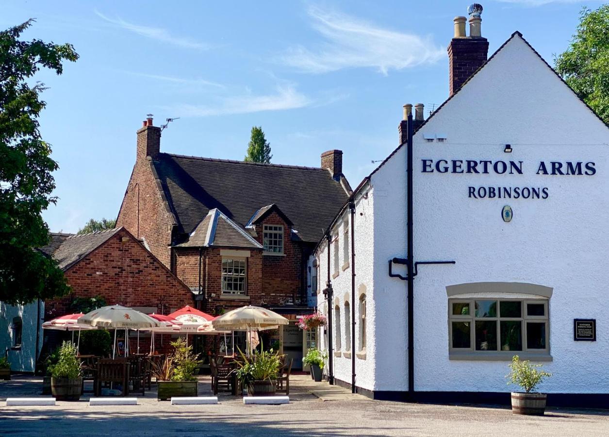 The Egerton Arms Astbury Hotel คองเกิลตัน ภายนอก รูปภาพ